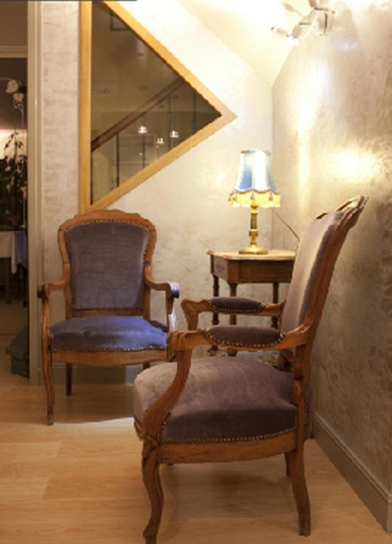 Logis Hotel Les Tilleuls Saint-Cirgues-de-Jordanne Kültér fotó